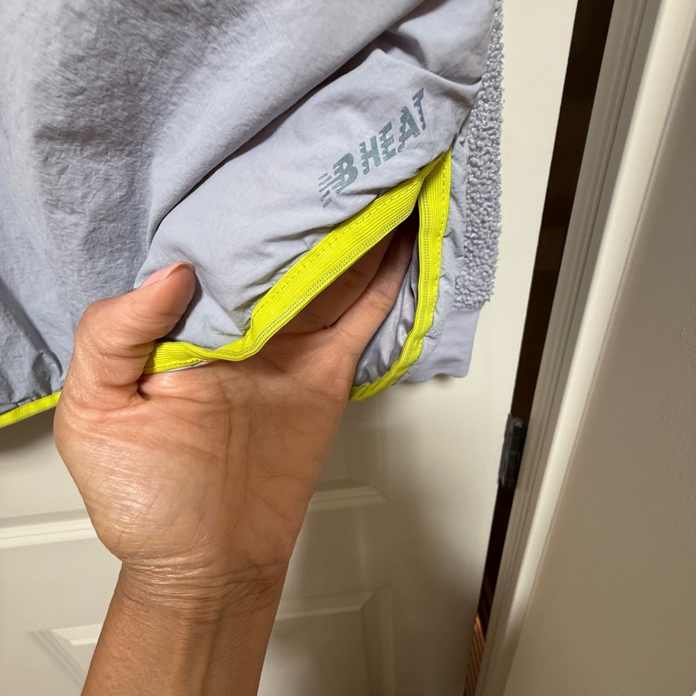 New Balance Runner Pullover Jacket - image 5